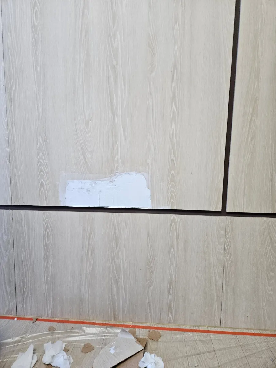 거실아트월필름 뜯긴합판 시트지작업 4