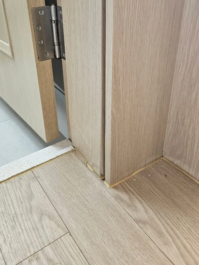 물먹은 화장실문틀수리 욕실문틀교체대신 복원하기 3