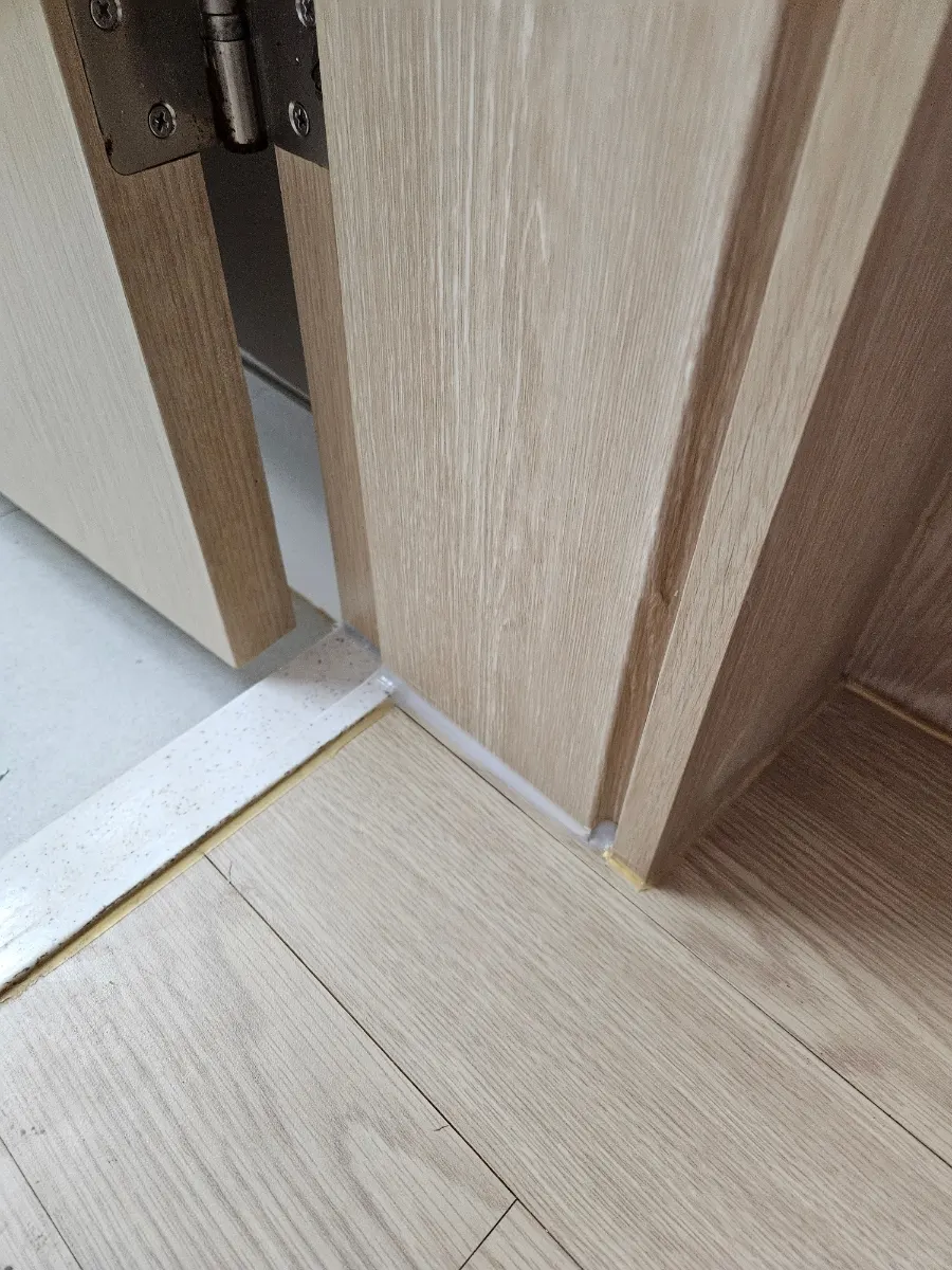 물먹은 화장실문틀수리 욕실문틀교체대신 복원하기 10